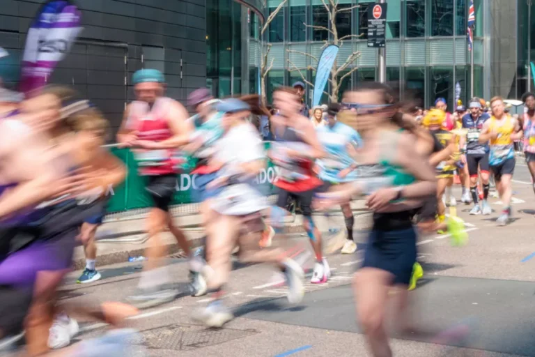 Runners dealing with gut symptoms